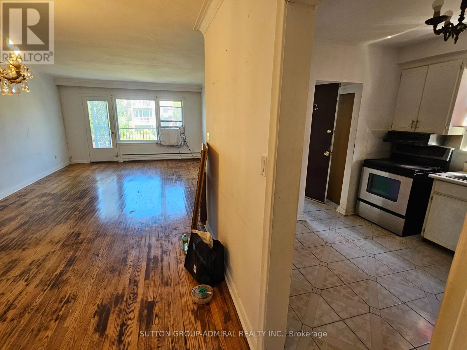 7 Elway Court Property Photo 35