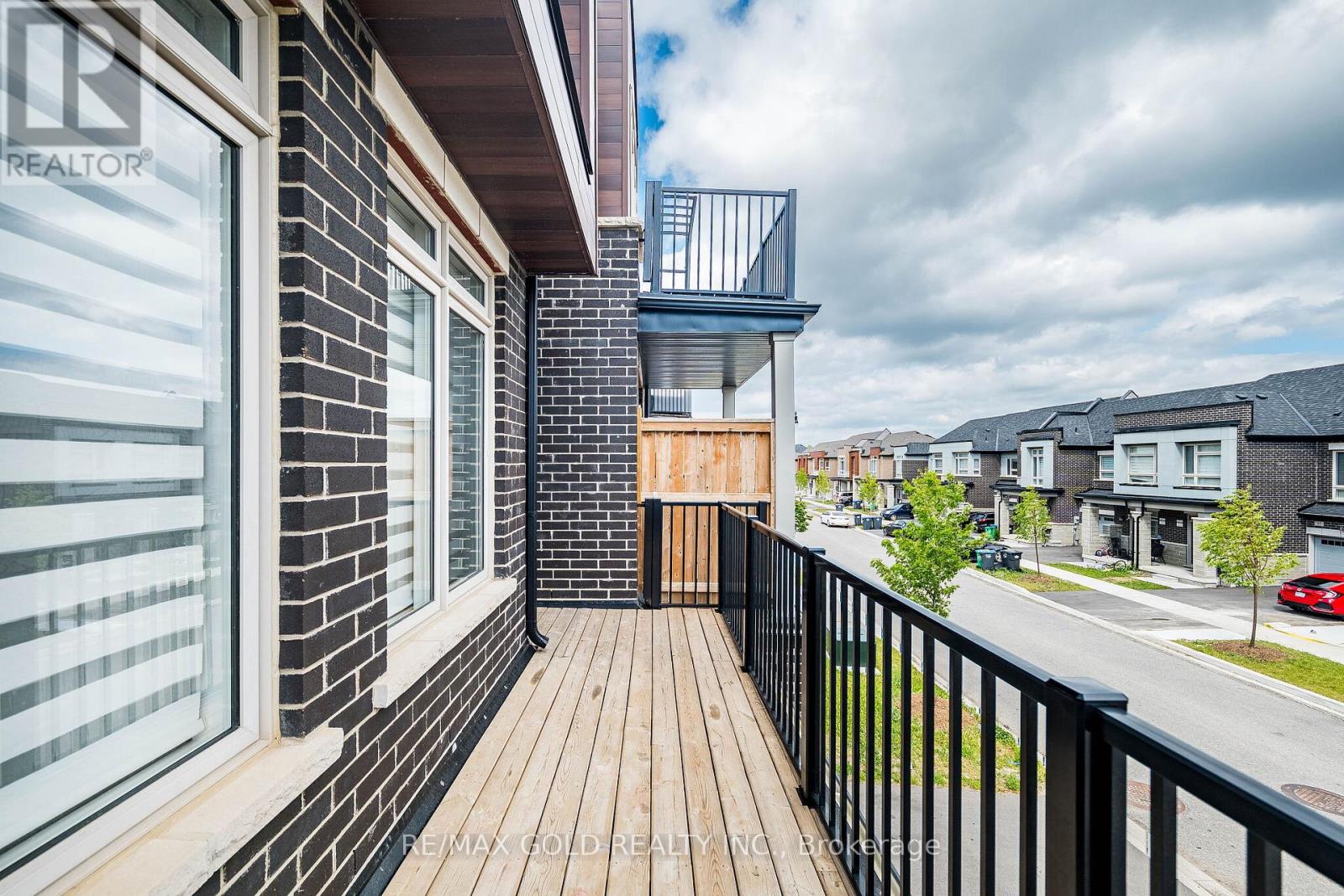 44 Donald Ficht Crescent Property Photo 47