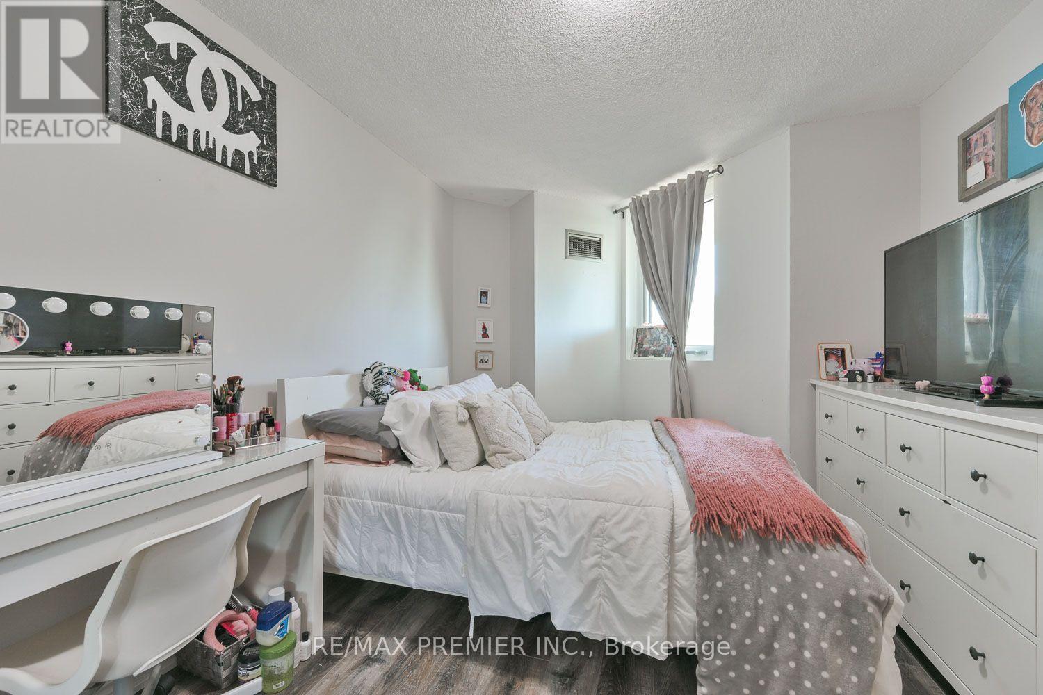 408 - 238 Albion Road Property Photo 20