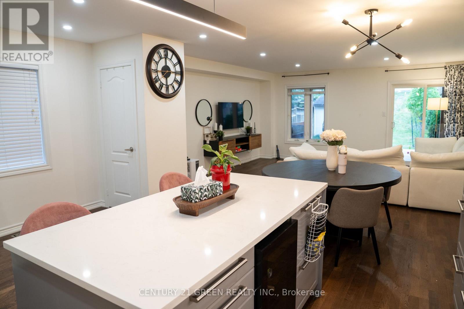 72 Grapevine Road Property Photo 8