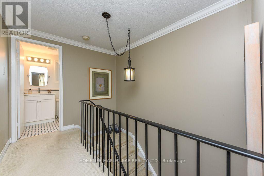 30 Primrose Crescent Property Photo 24