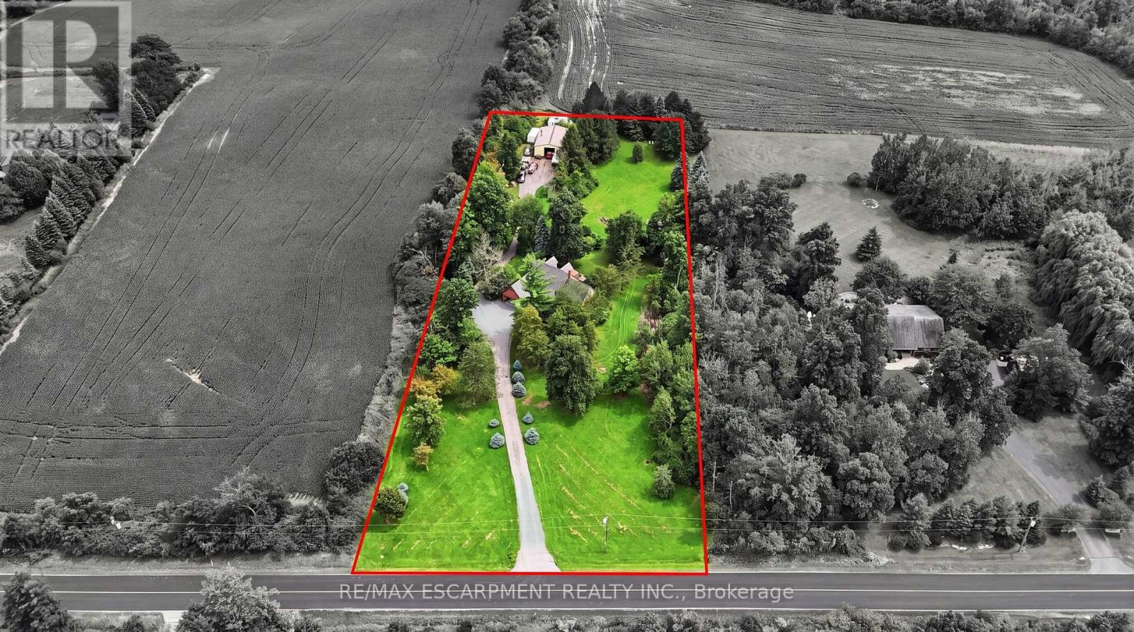 2210 1 Sideroad Property Photo 4