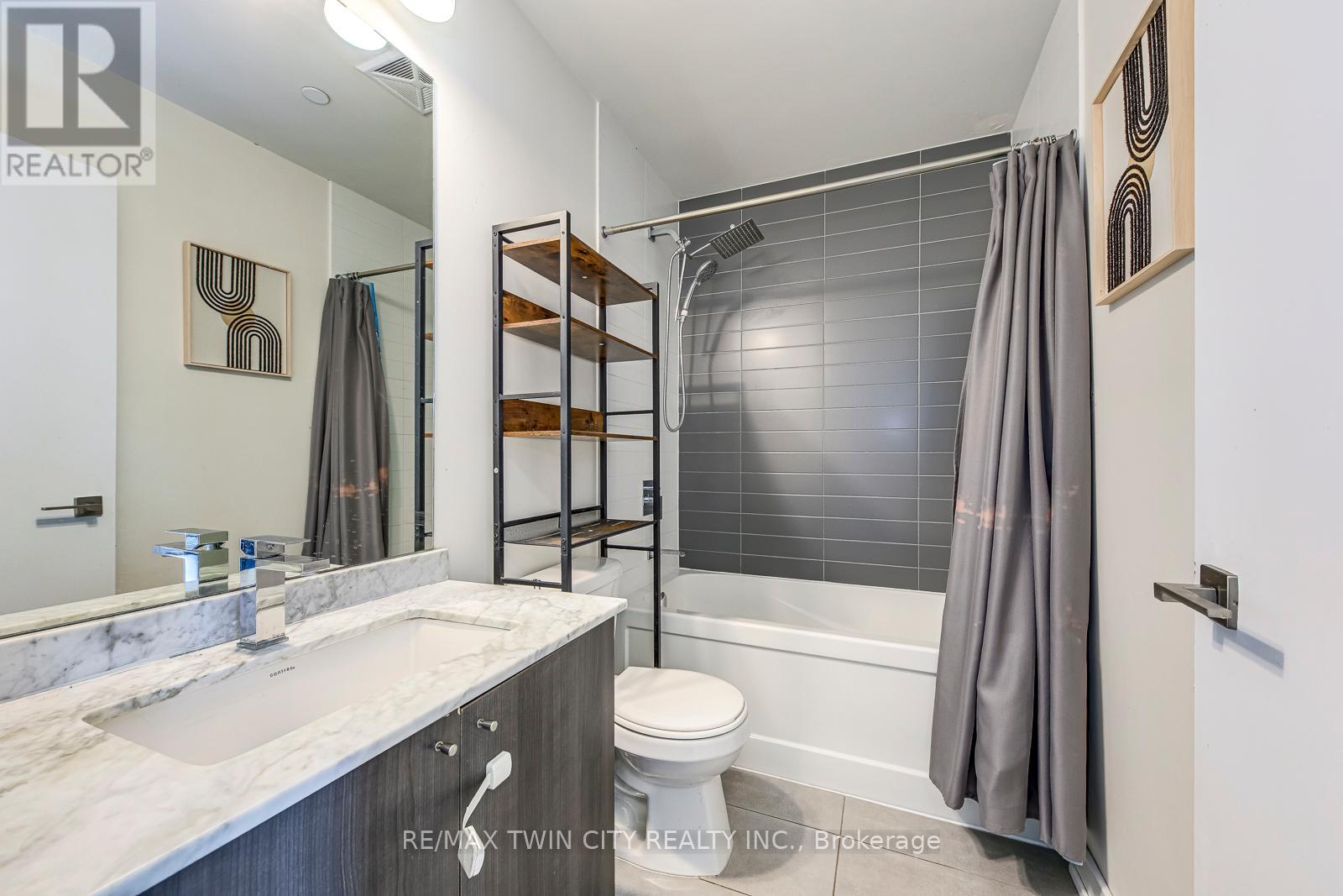 511 - 510 Curran Place Property Photo 27