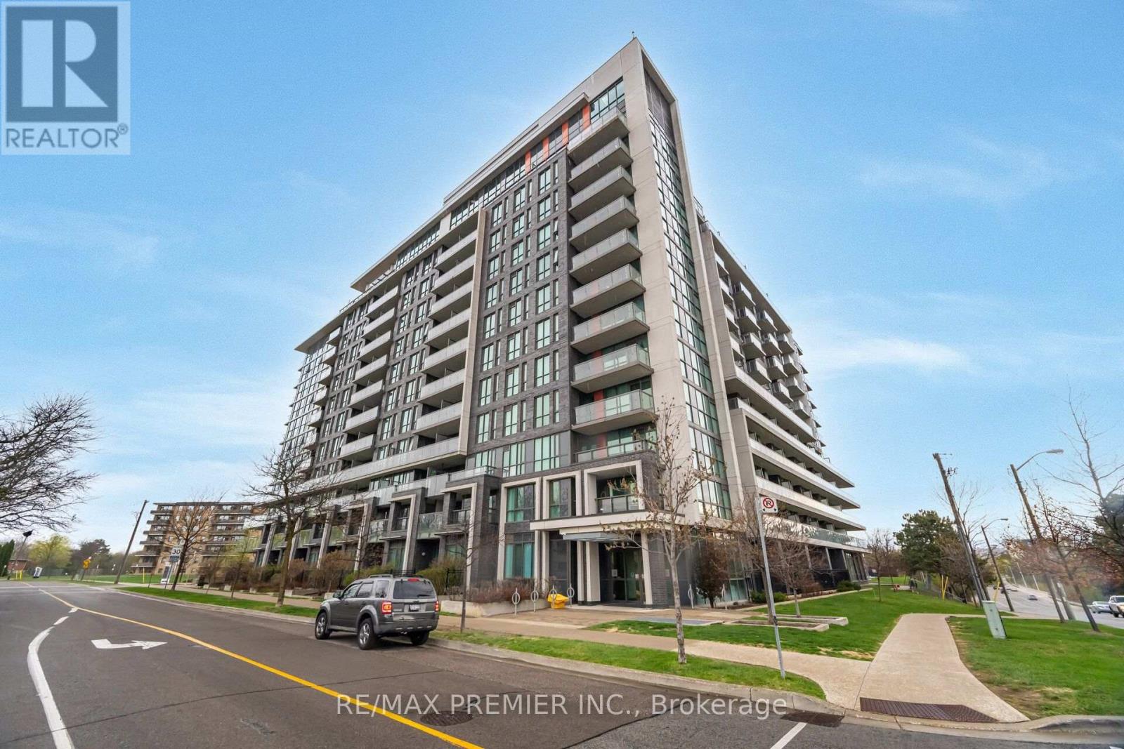 312 - 80 ESTHER LORRIE DRIVE