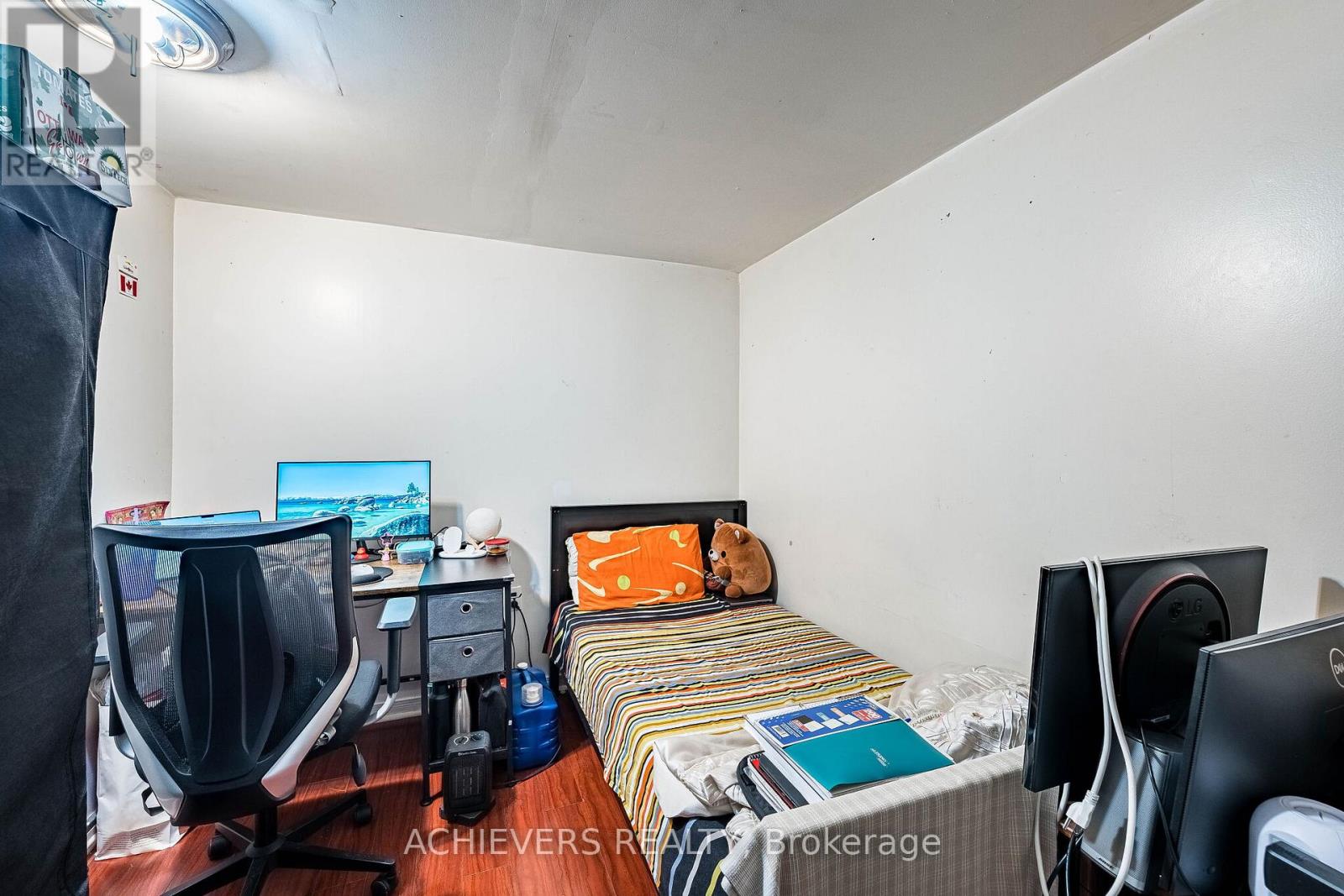 58 Archdekin Drive Property Photo 34