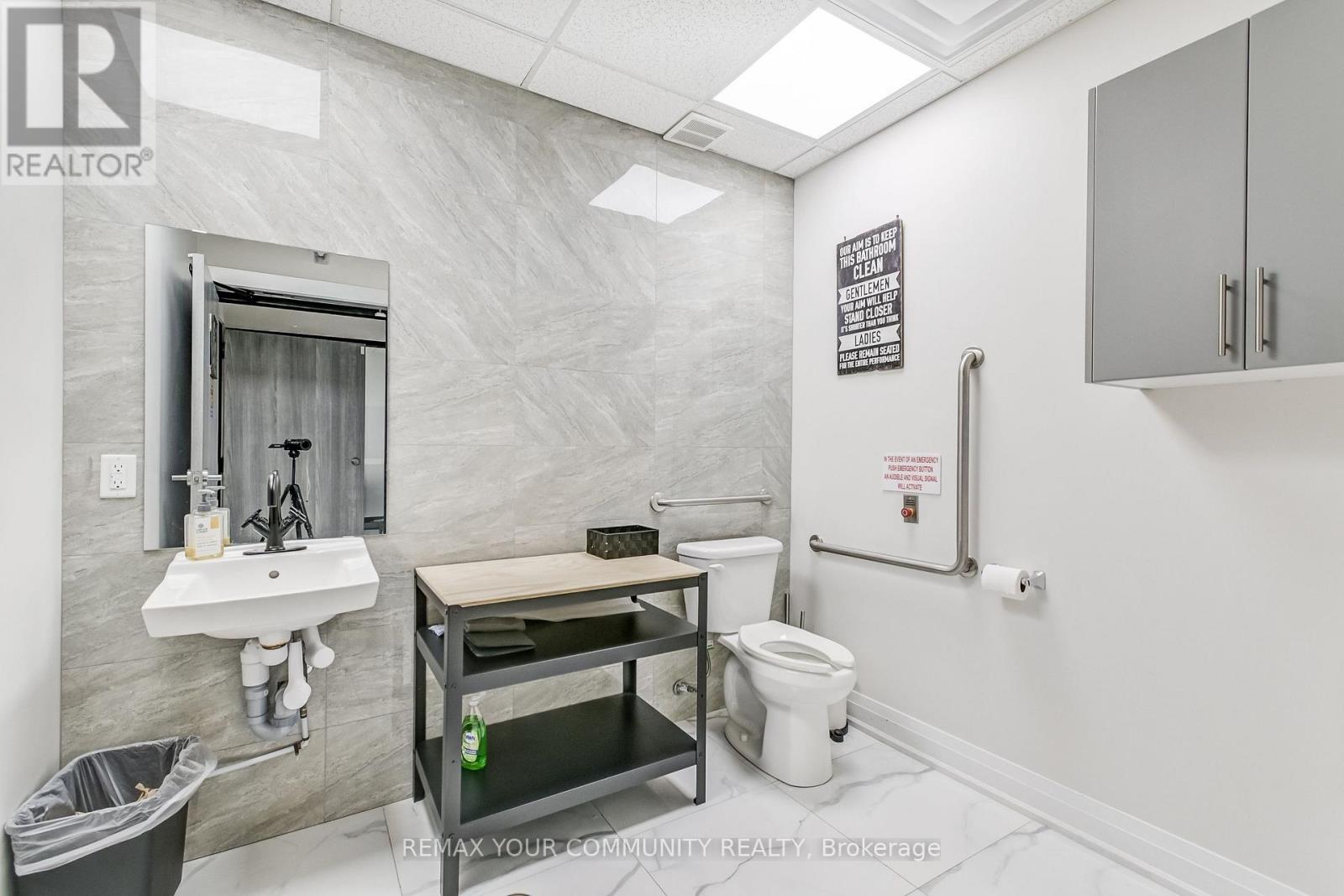 6 - 1185 Queensway E Property Photo 19