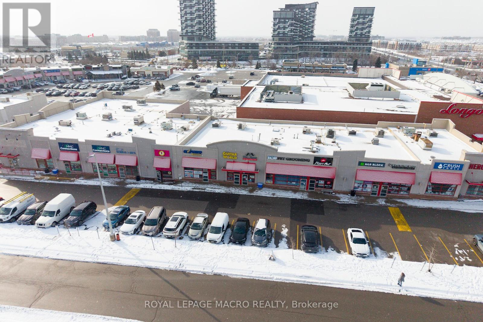 D9 - 380 Dundas Street E Property Photo 21