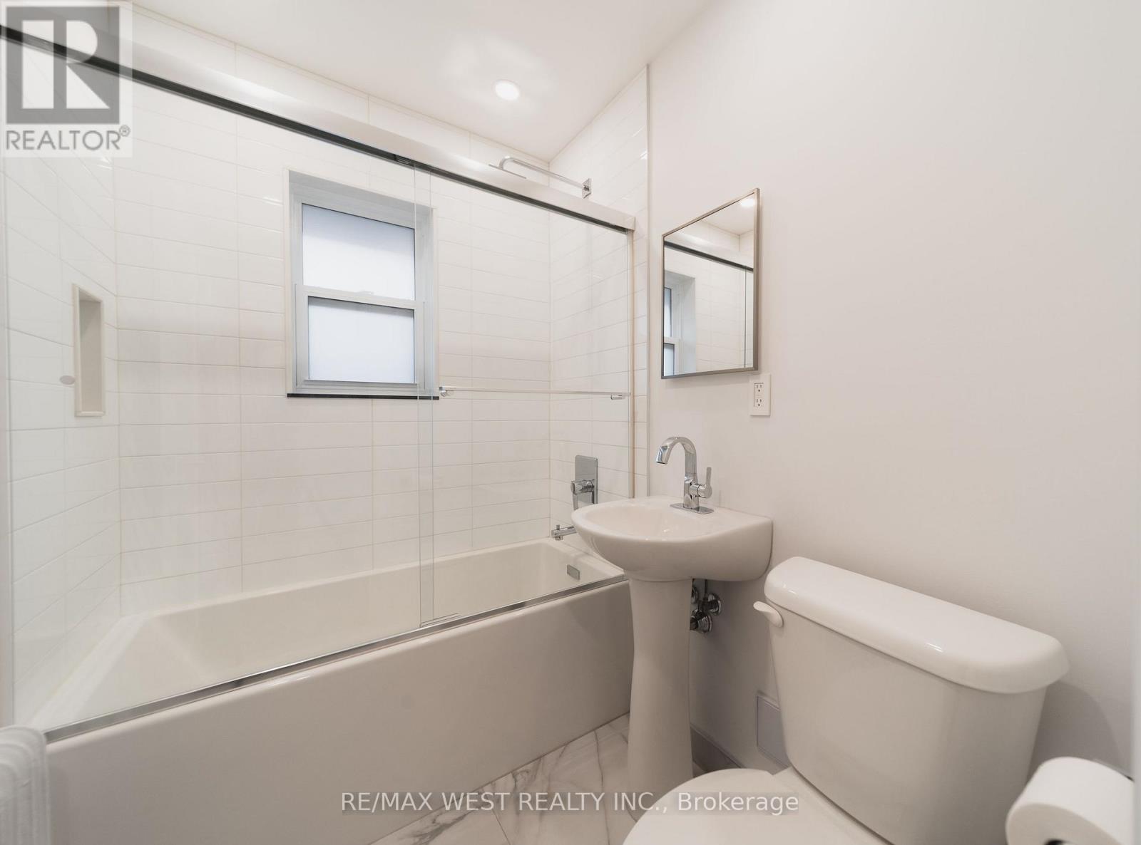 7 - 237 Melrose Street Property Photo 13