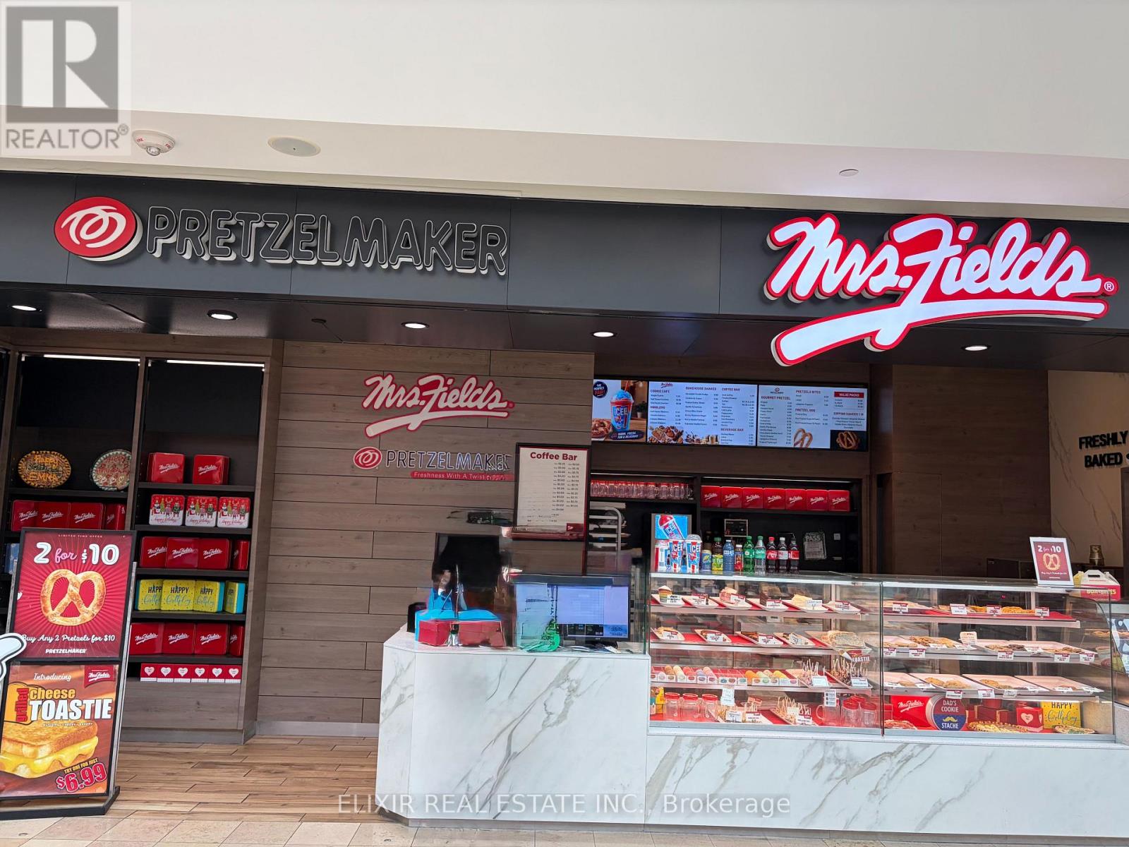 #1063 Mrs Fields - 25 The West Mall Property Photo 16