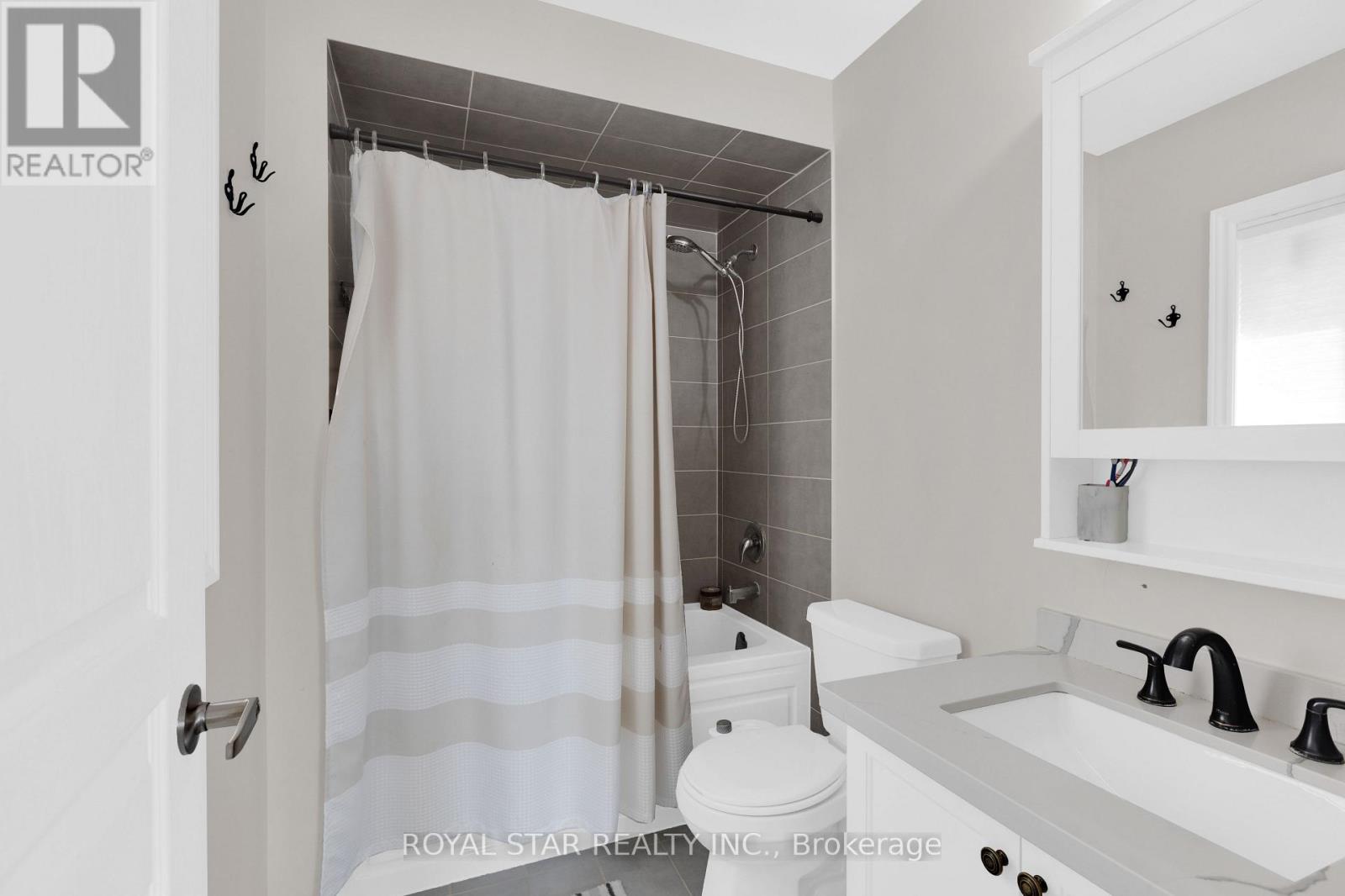 50 Brookwater Crescent Property Photo 20