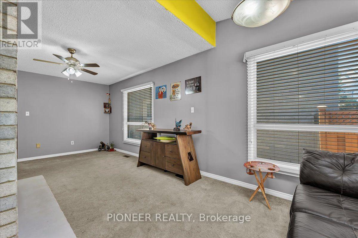6452 Eastridge Road Property Photo 17