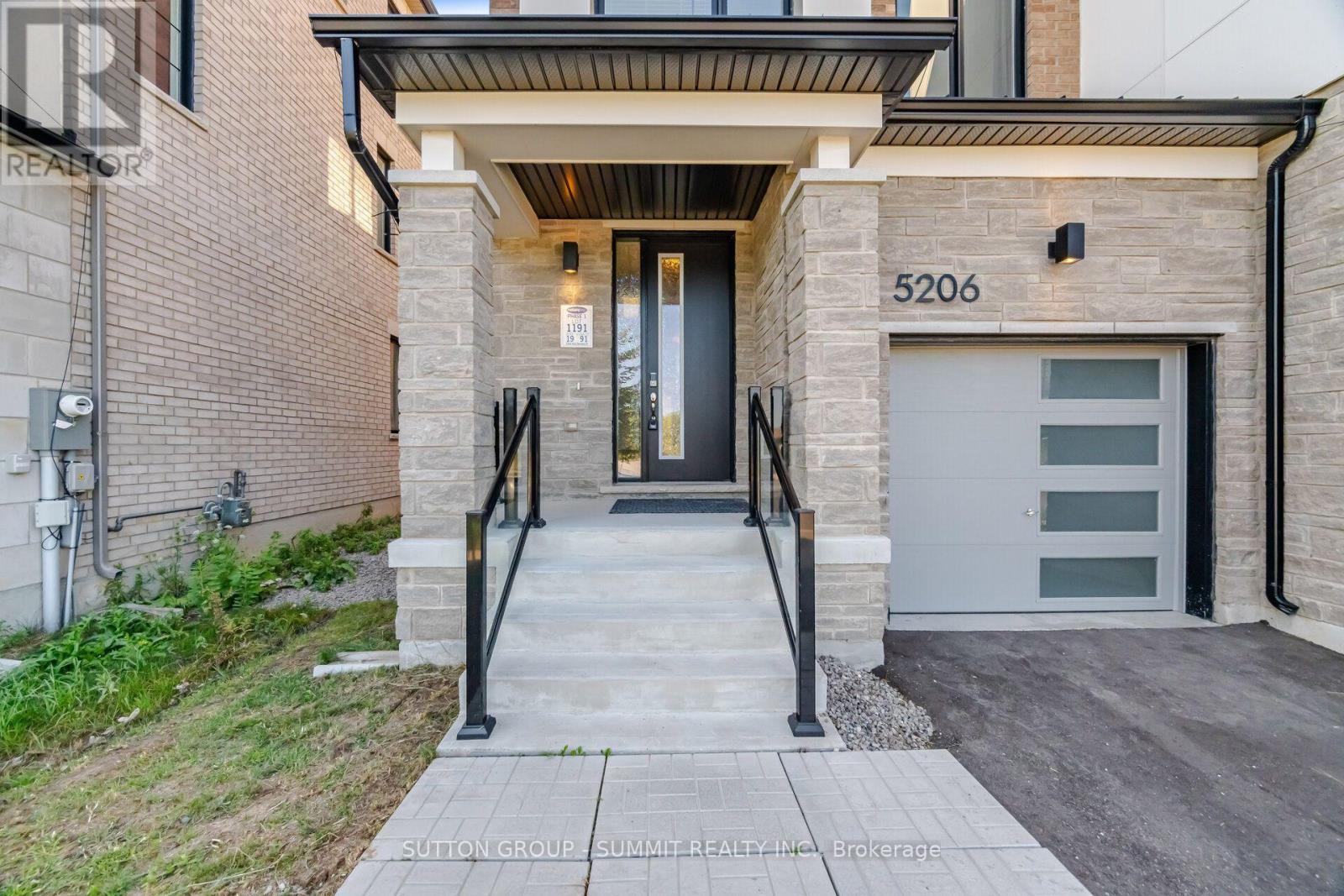 5206 Viola Desmond Drive Property Photo 2