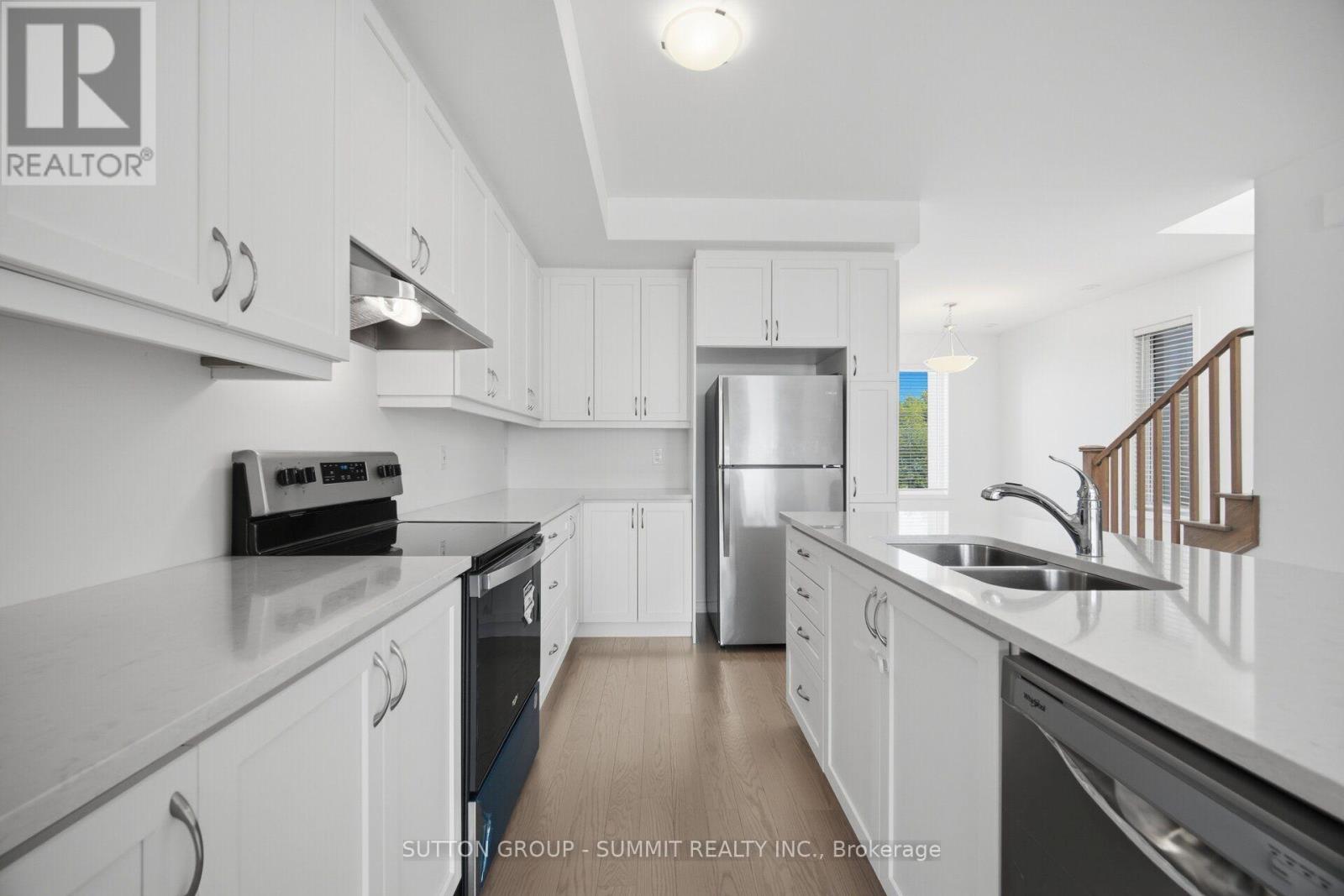 5206 Viola Desmond Drive Property Photo 10