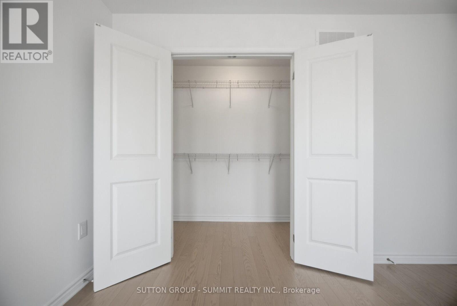 5206 Viola Desmond Drive Property Photo 19