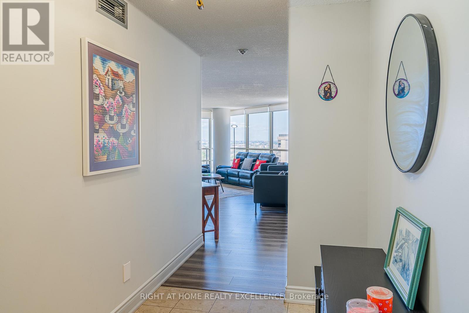 2410 - 45 Kingsbridge Garden Circle Property Photo 8
