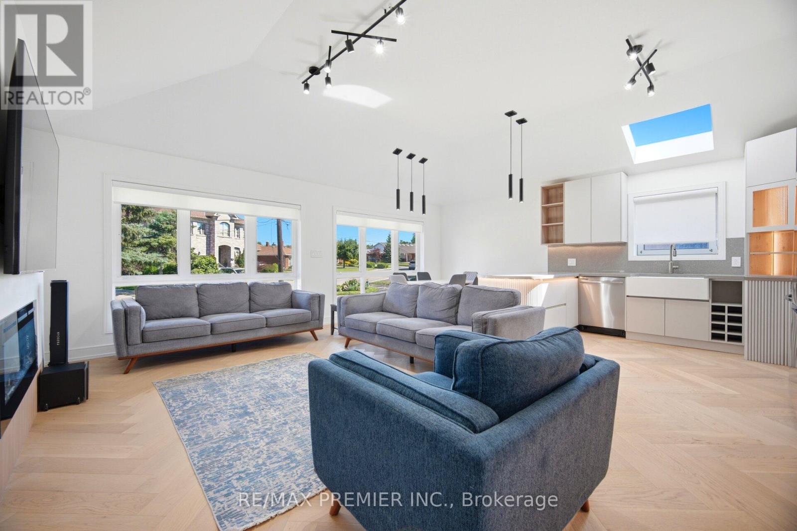19 Jacinta Drive Property Photo 3