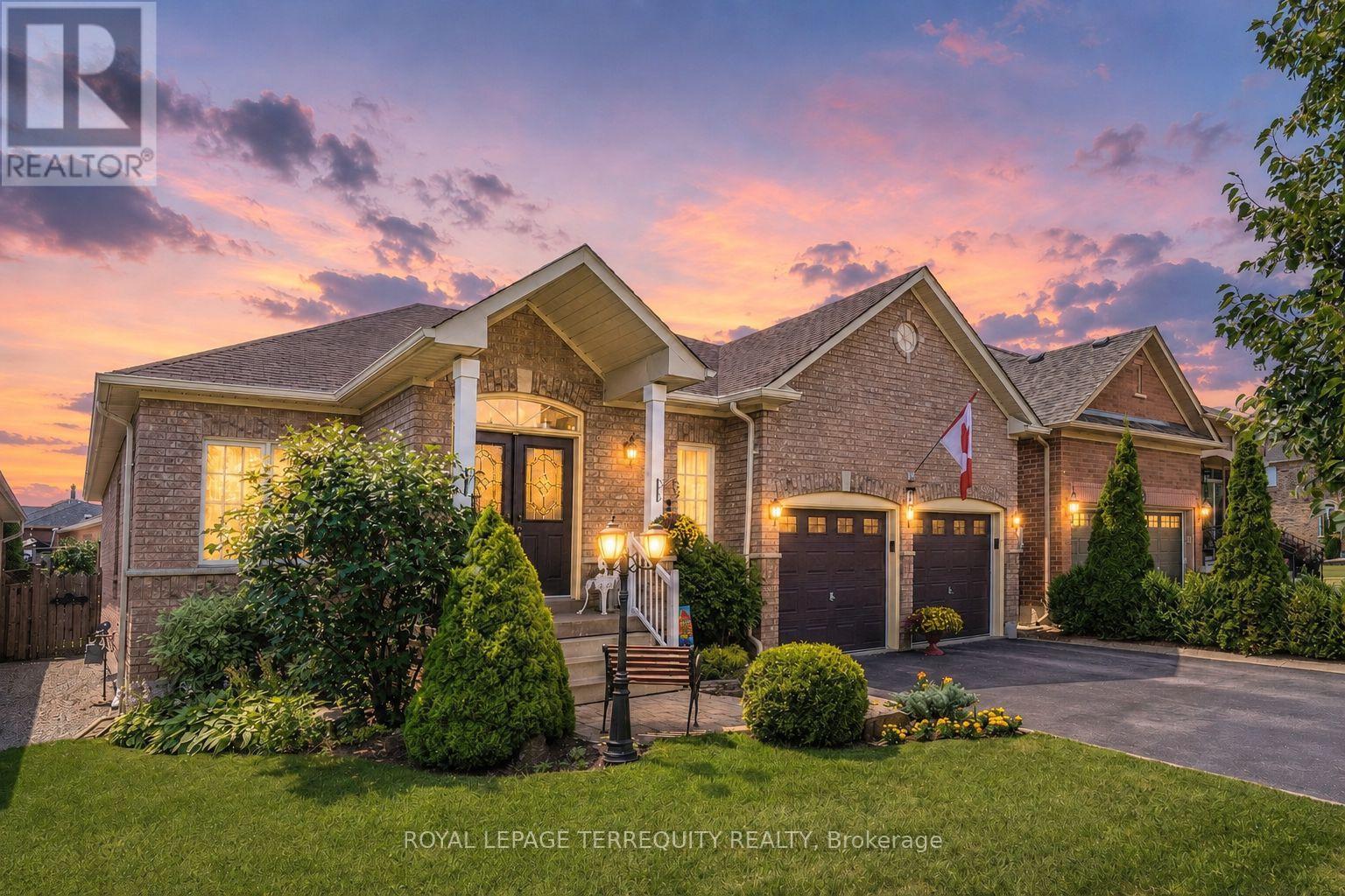 19 Johnson Crescent Property Photo 1