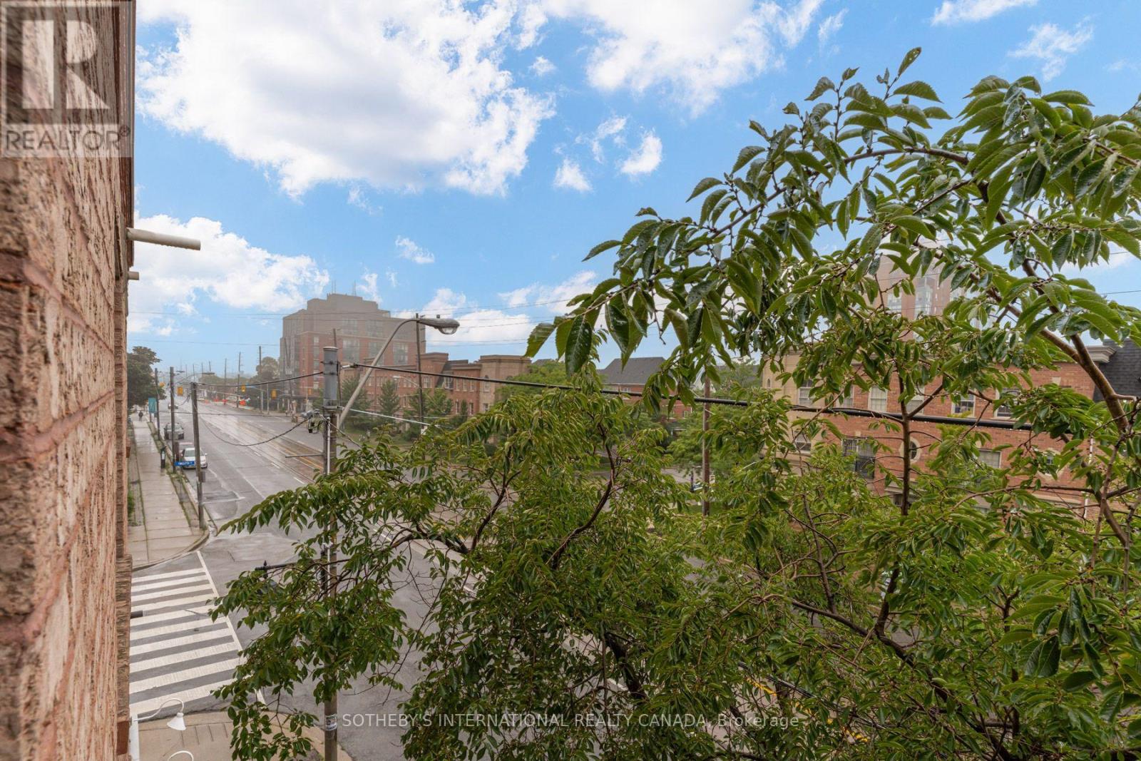 301 - 3069 Lakeshore Boulevard Property Photo 24