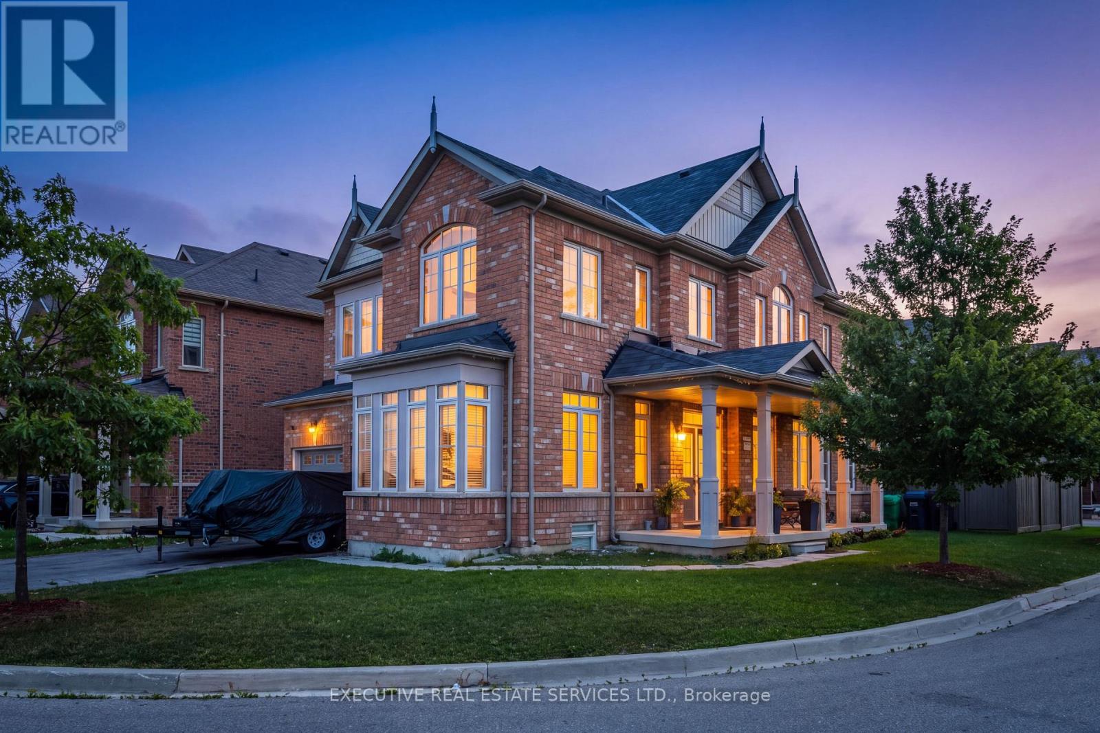 61 Truro Circle N Property Photo 1
