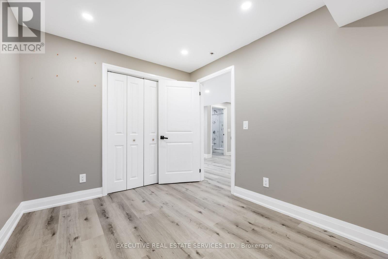 61 Truro Circle N Property Photo 21