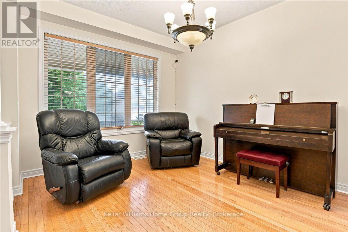 12 Thorndale Road Property Photo 4