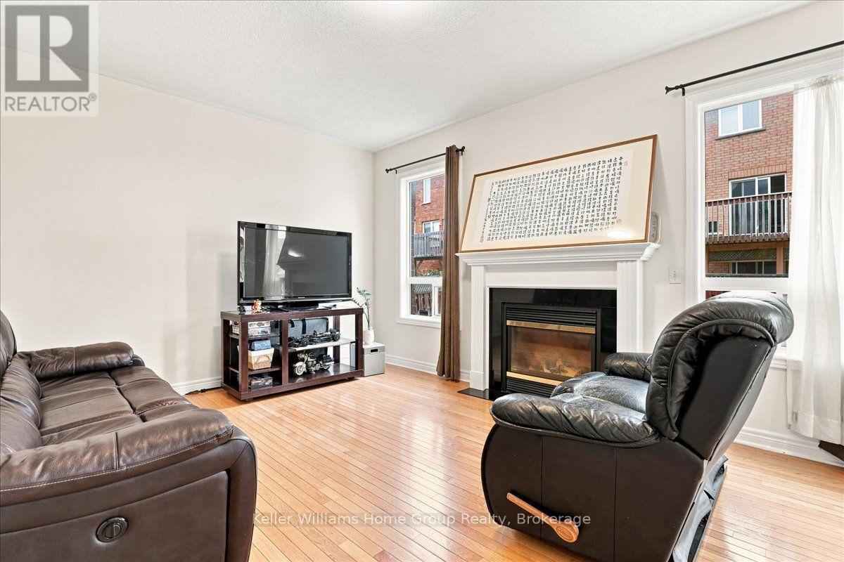 12 Thorndale Road Property Photo 8