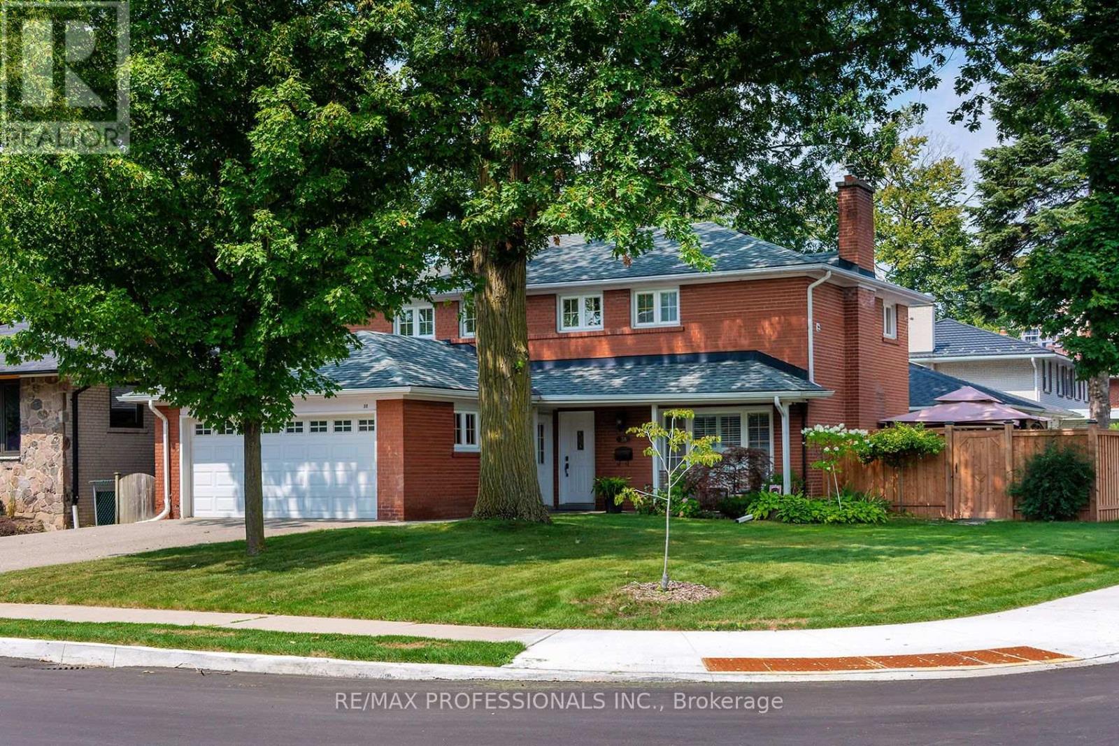 38 BOXWOOD ROAD