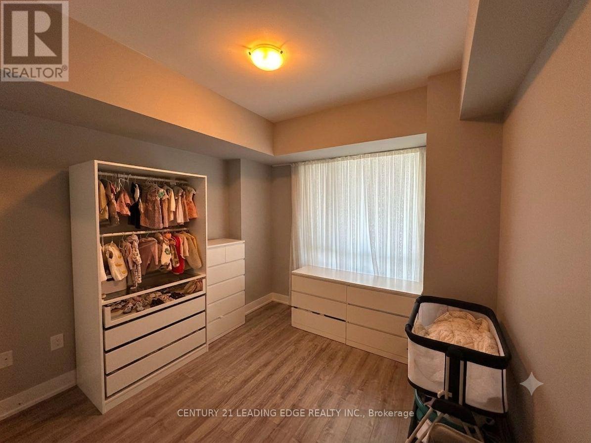 914 - 2800 Keele Street Property Photo 14