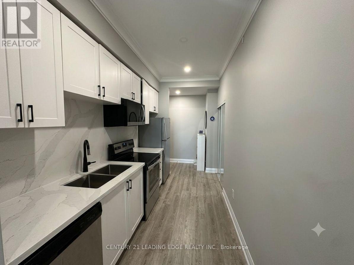 914 - 2800 Keele Street Property Photo 16