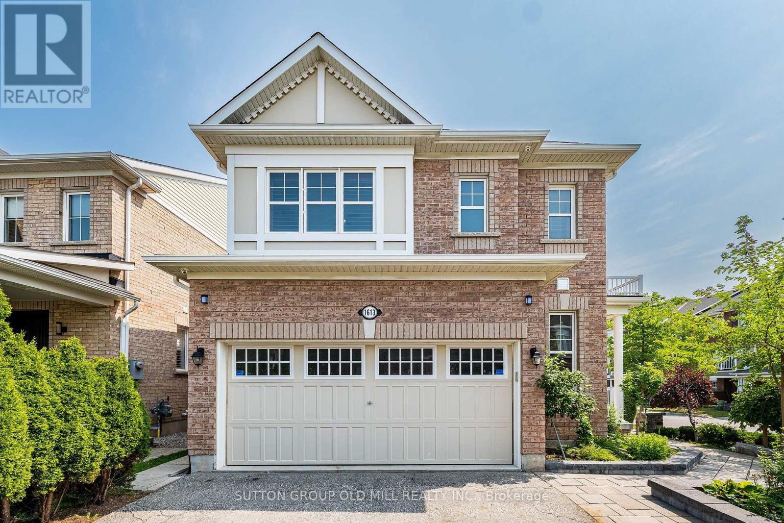 1613 COPELAND CIRCLE