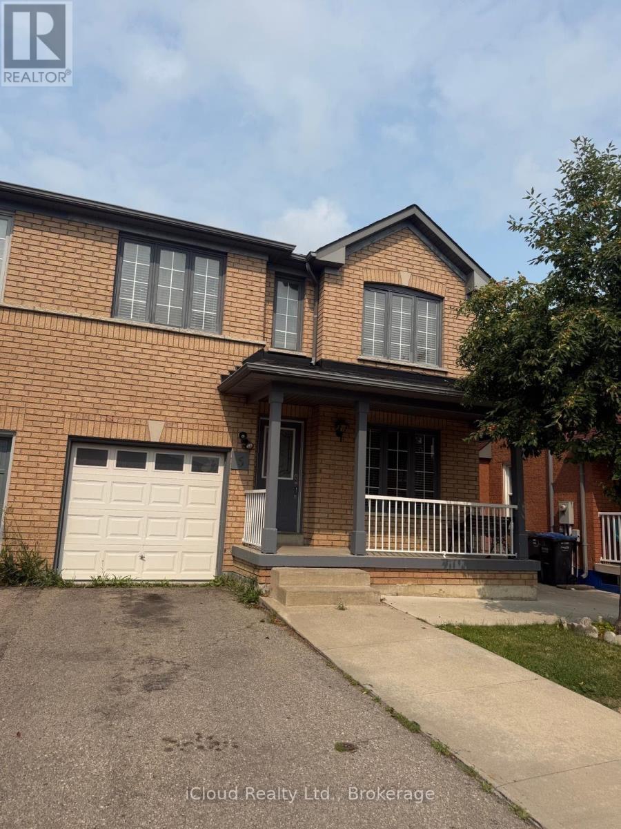 5 FLATLANDS WAY
