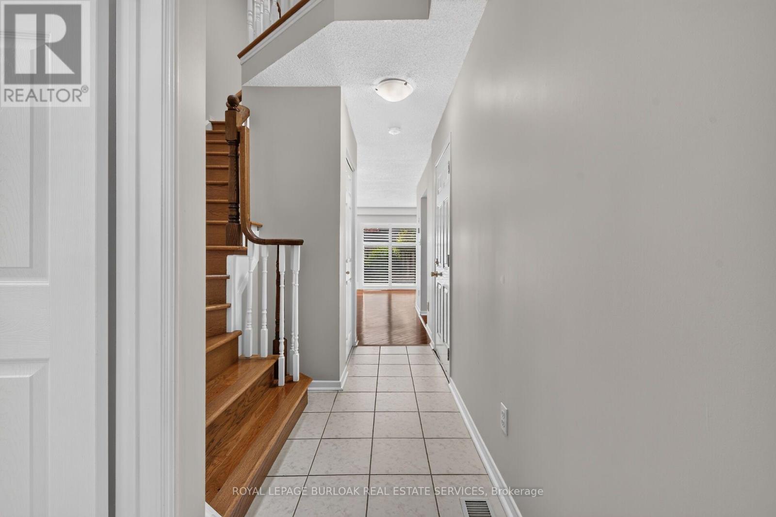 72 - 3333 New Street Property Photo 6