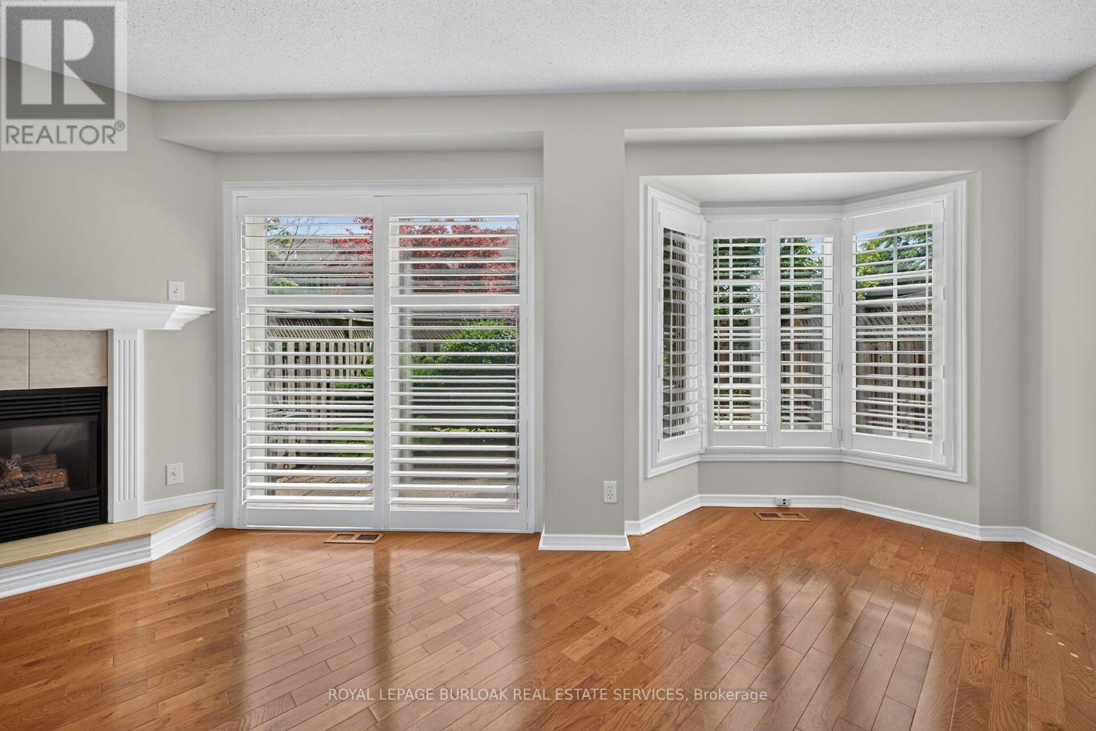 72 - 3333 New Street Property Photo 13