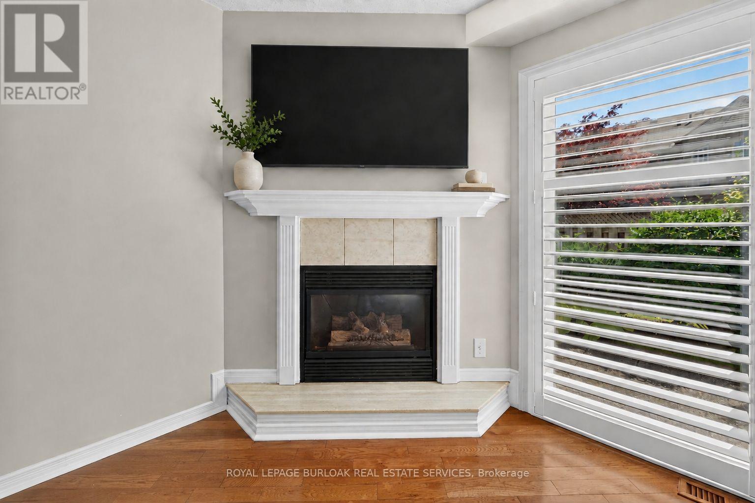 72 - 3333 New Street Property Photo 16