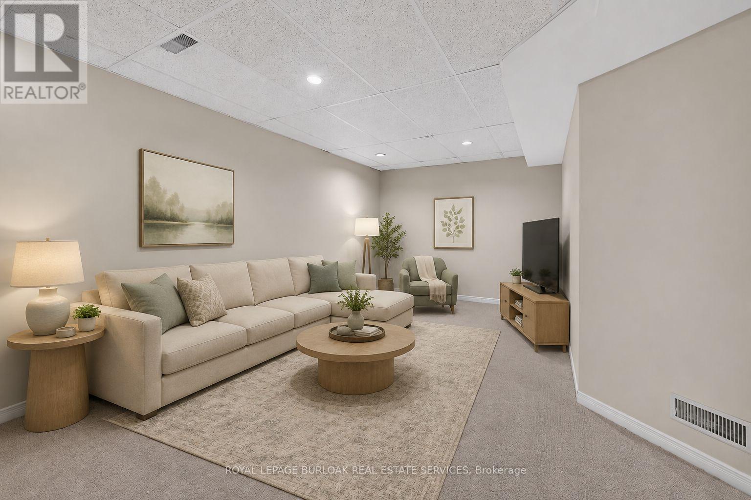 72 - 3333 New Street Property Photo 40