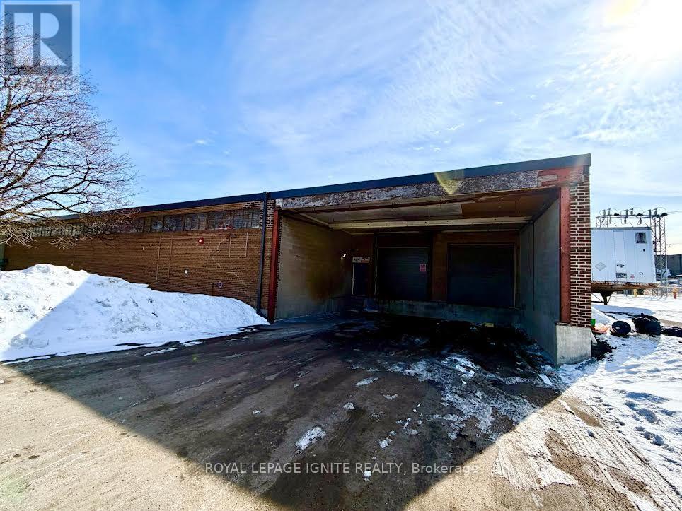 1b - 5 Racine Road Property Photo 4