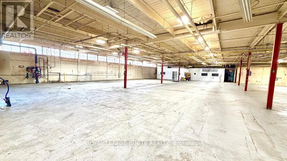 1b - 5 Racine Road Property Photo 22