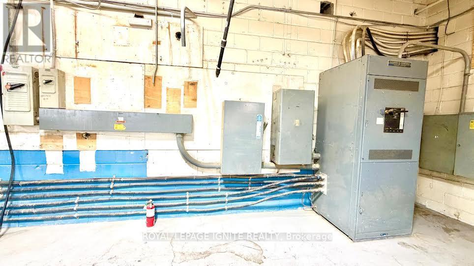 1b - 5 Racine Road Property Photo 26