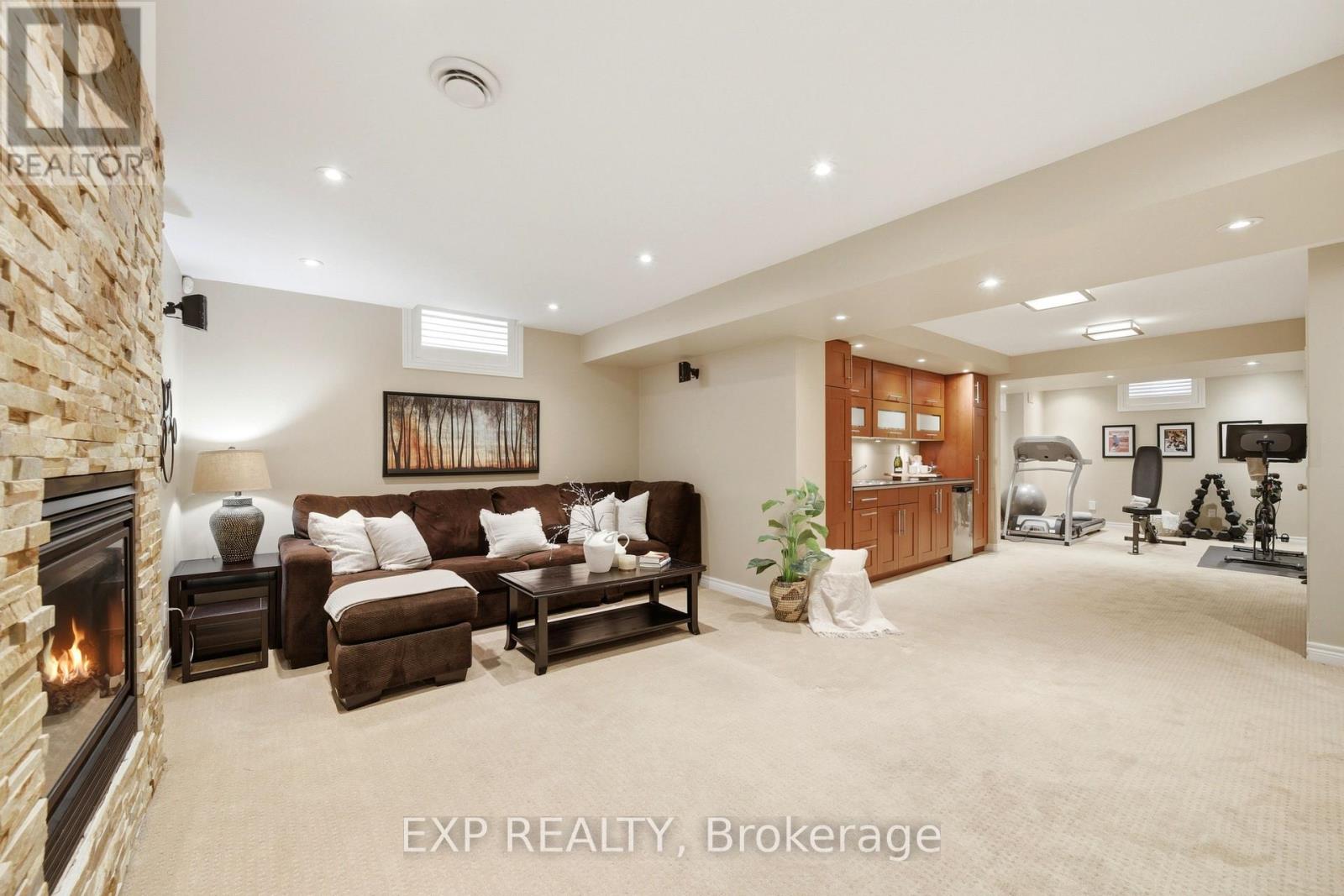 2172 North Ridge Trail Property Photo 34
