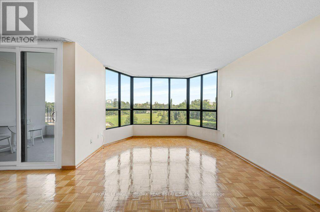 718 - 1333 Bloor Street Property Photo 7