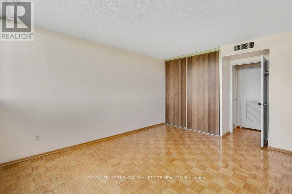 718 - 1333 Bloor Street Property Photo 15