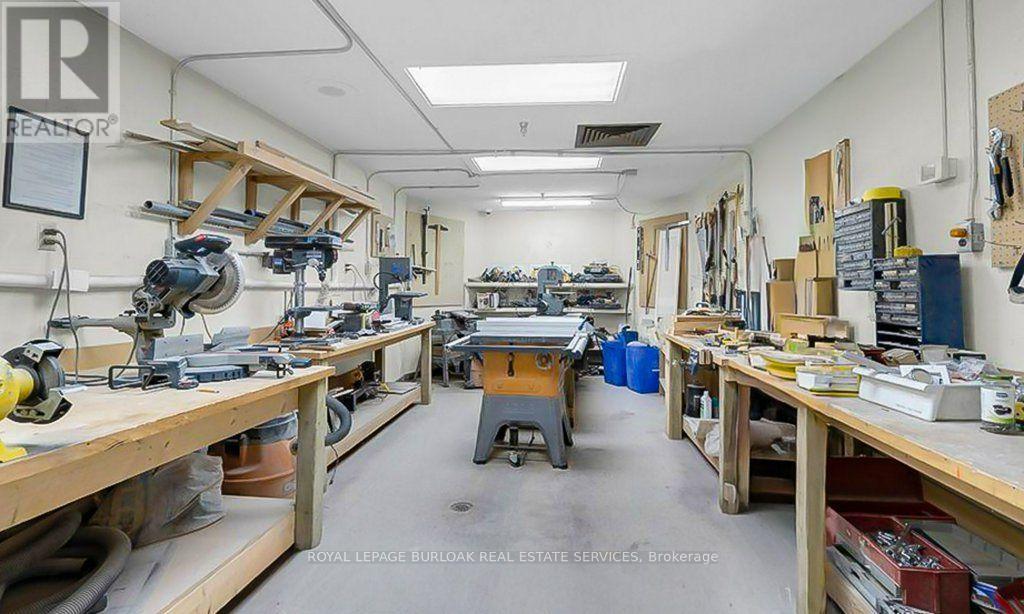 718 - 1333 Bloor Street Property Photo 24