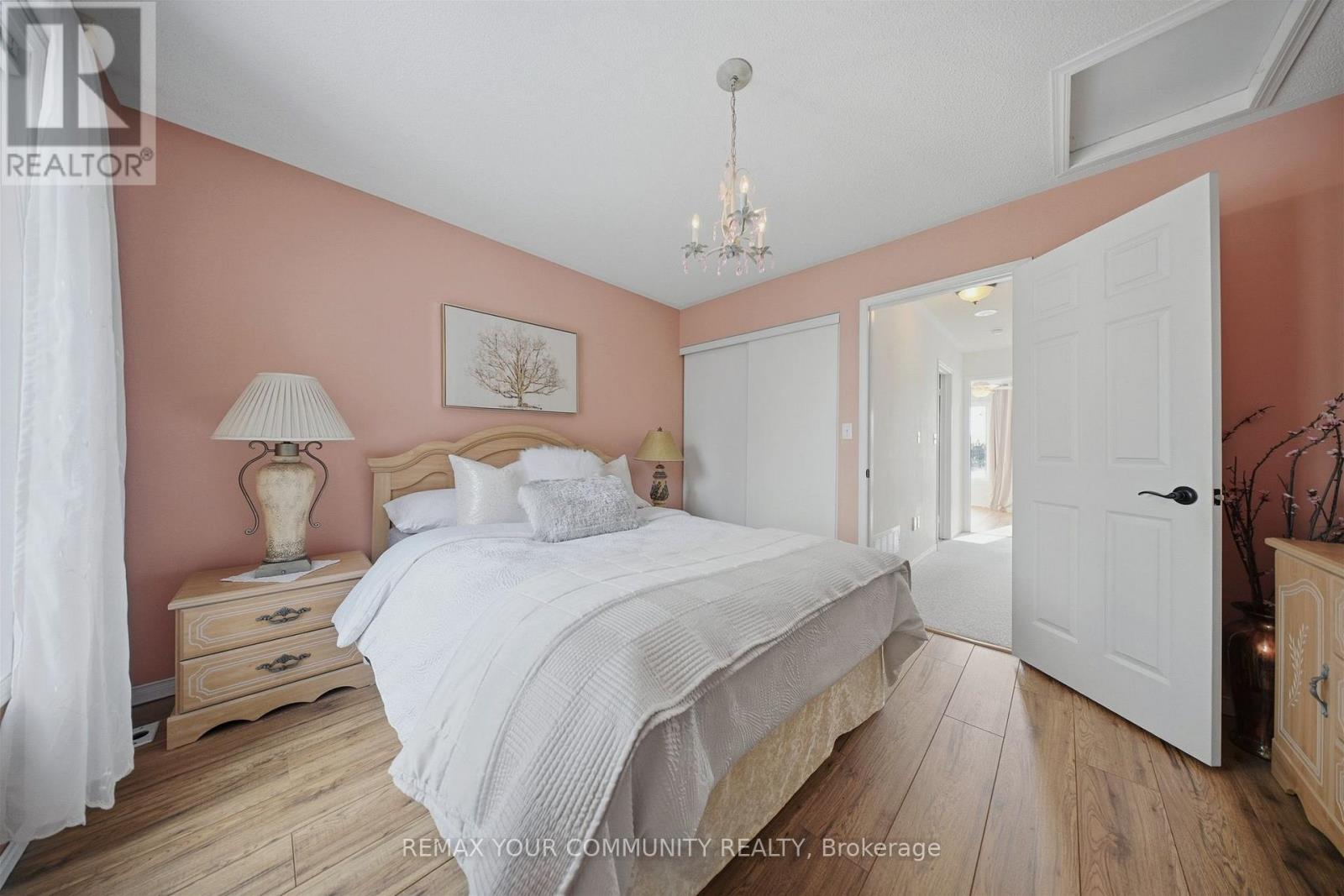 11 - 210 Manitoba Street Property Photo 25