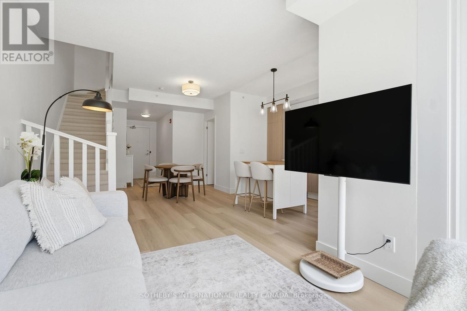 A201 - 5230 Dundas Street Property Photo 6