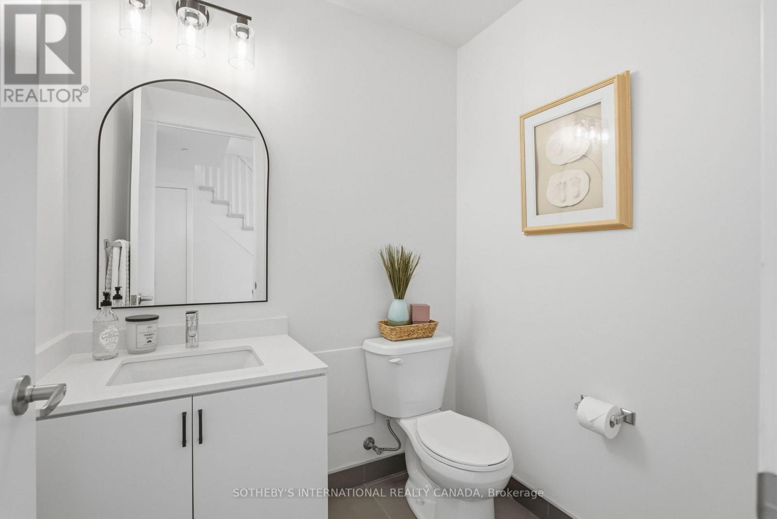 A201 - 5230 Dundas Street Property Photo 20