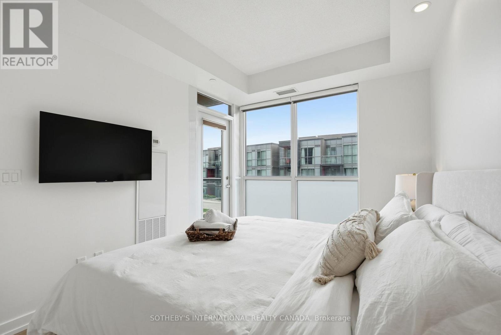 A201 - 5230 Dundas Street Property Photo 24