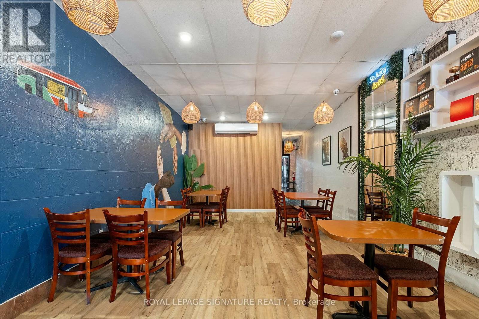 1310 St Clair Avenue W Property Photo 12