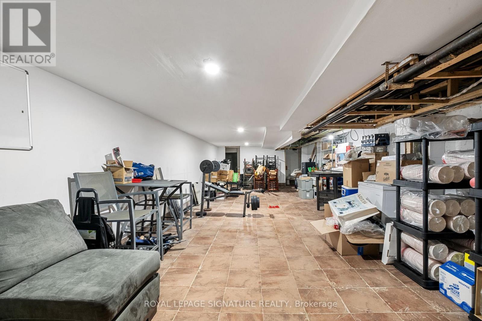 1310 St Clair Avenue W Property Photo 21