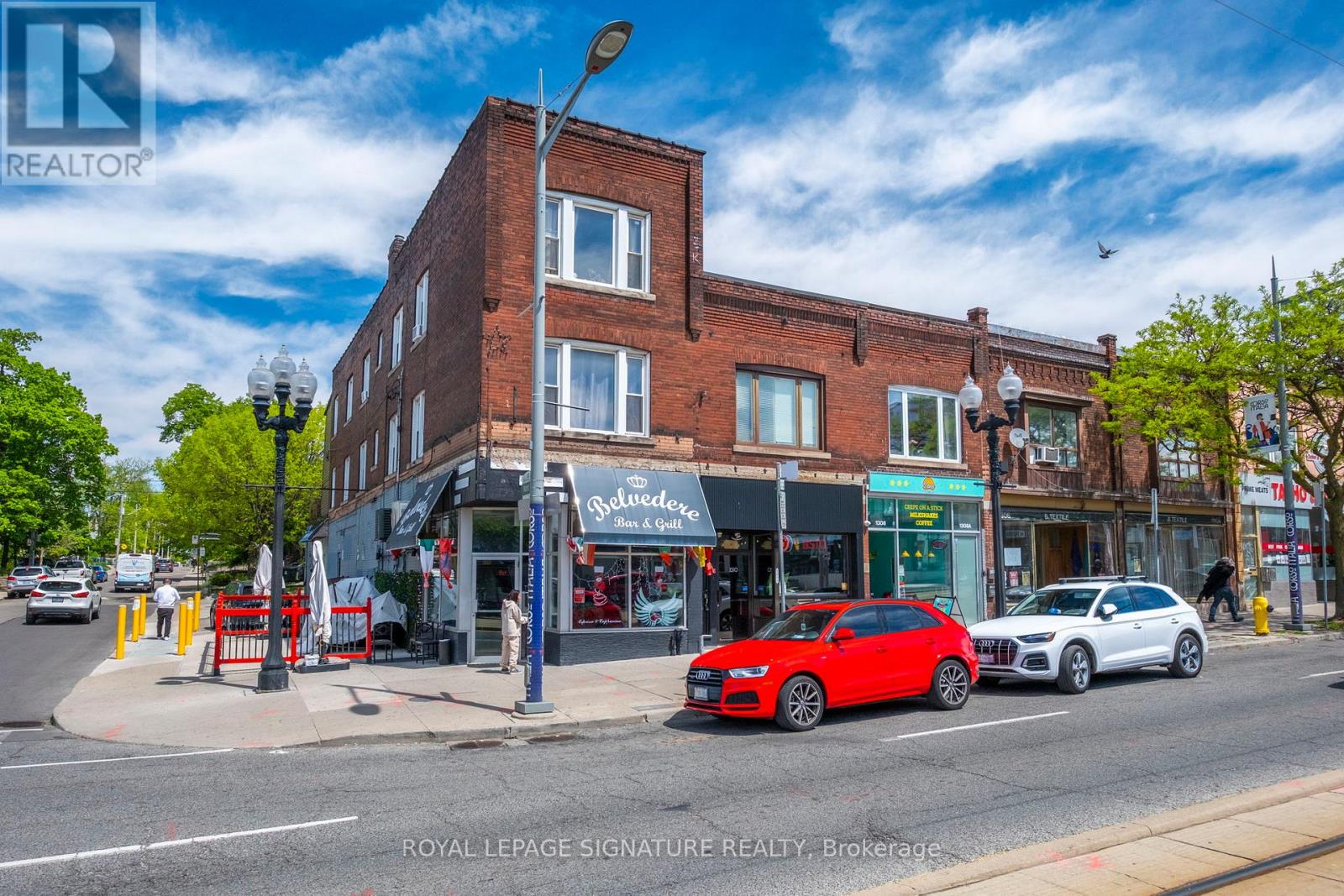 1310 St Clair Avenue W Property Photo 26