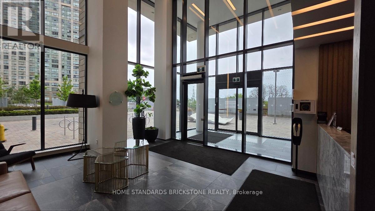 606 - 20 THOMAS RILEY ROAD Property Photo 1